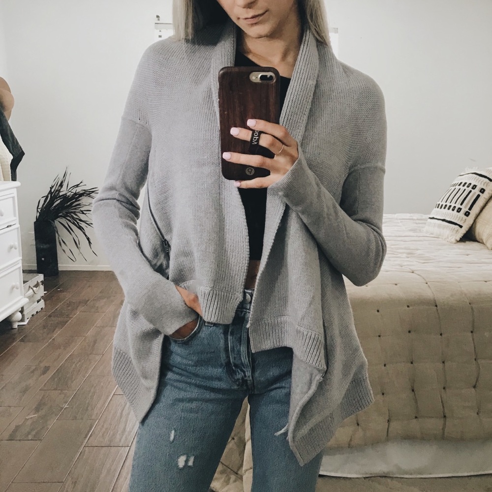 Lululemon sweater